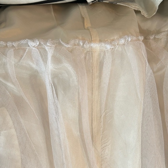 Eliza J Women's Stripe Black and White Jacquard Midi Skirt Size 8 - Picture 13 of 14